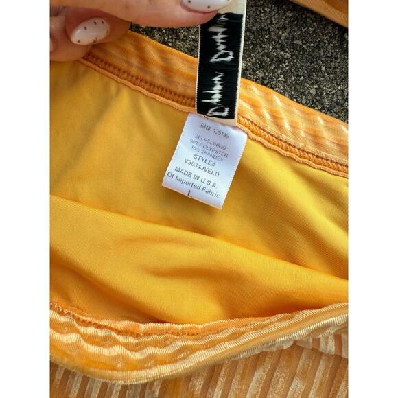 Dippin' Daisy's Orange Ultra High Waisted Velvet Ribbed Cheeky Swim Bikini - Picture 5 of 6